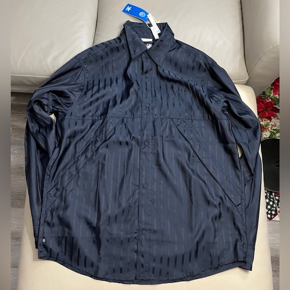 NWT - Adidas Men's RIFTA City Oversized Shirt - Size M, XL - Picture 6 of 15